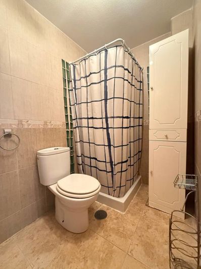 Image No.23-5 Bed Townhouse for sale