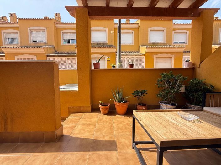 Image No.3-5 Bed Townhouse for sale