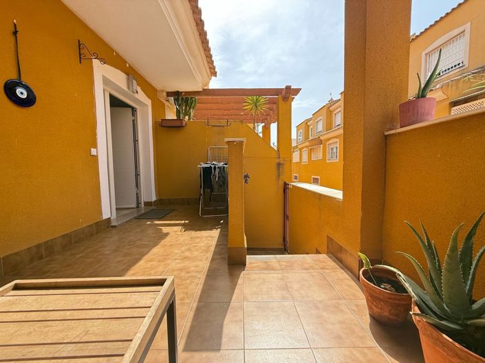 Image No.30-5 Bed Townhouse for sale