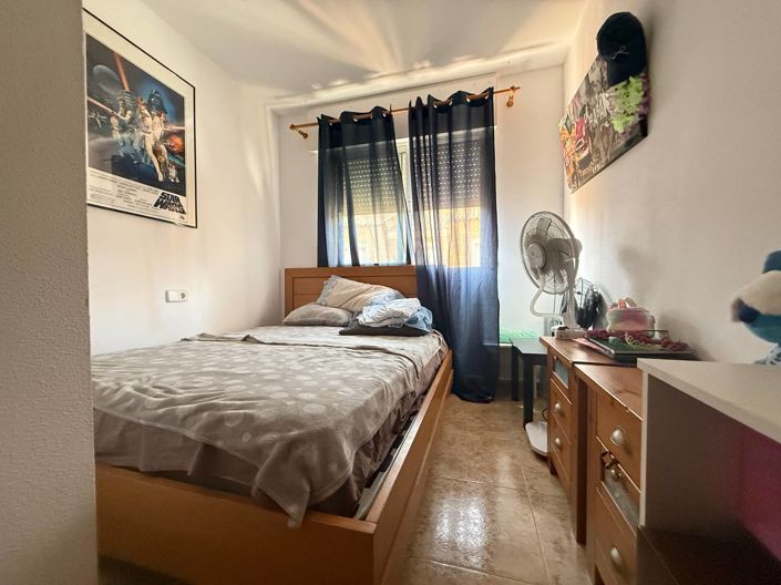 Image No.36-5 Bed Townhouse for sale