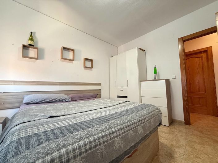 Image No.44-5 Bed Townhouse for sale