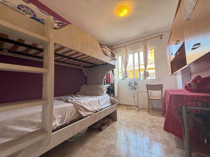 Image No.6-5 Bed Townhouse for sale