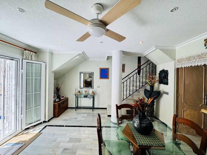 Image No.13-2 Bed Townhouse for sale