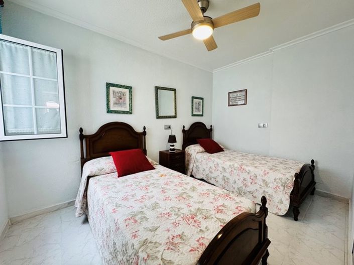 Image No.22-2 Bed Townhouse for sale