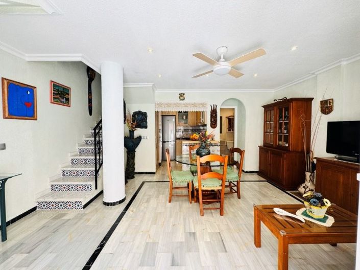 Image No.3-2 Bed Townhouse for sale