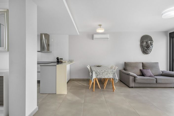 Image No.6-2 Bed Bungalow for sale