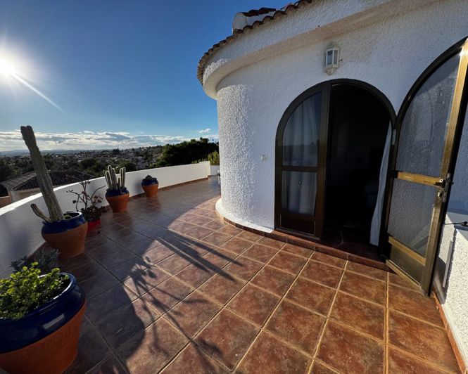 Image No.14-4 Bed Villa for sale