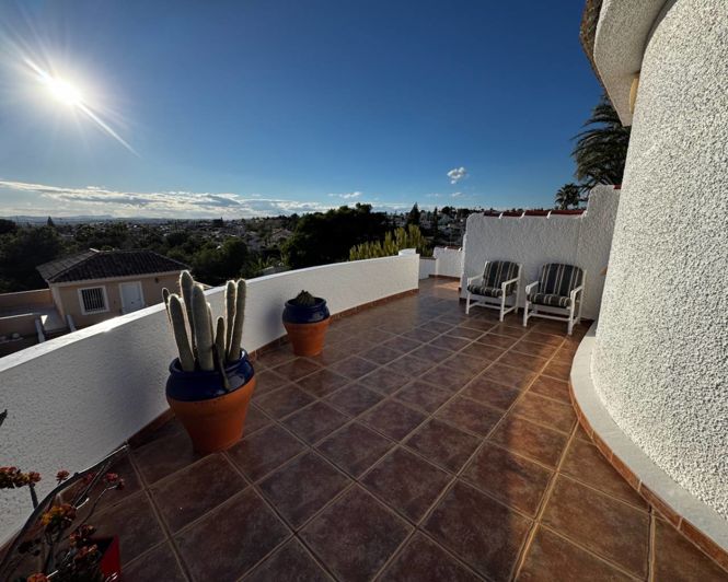 Image No.18-4 Bed Villa for sale