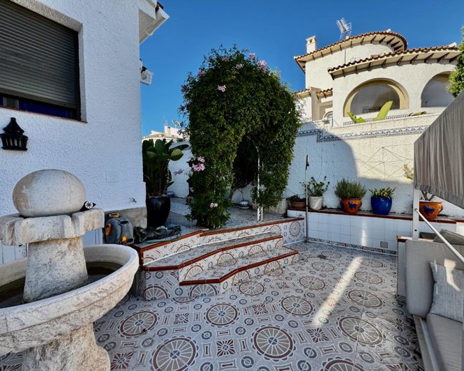 Image No.22-4 Bed Villa for sale