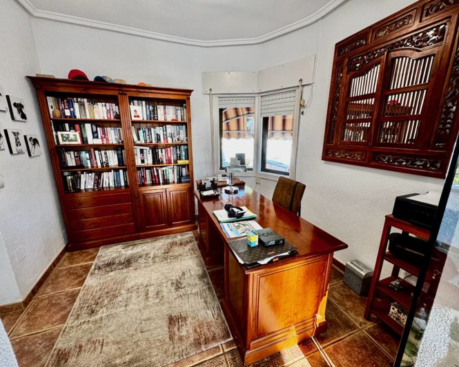 Image No.7-4 Bed Villa for sale