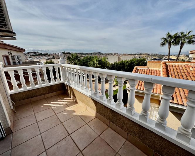 Image No.14-3 Bed Villa for sale