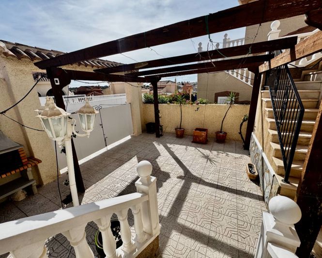 Image No.21-3 Bed Villa for sale