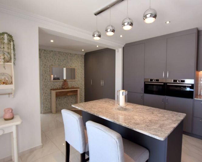 Image No.10-3 Bed Villa for sale