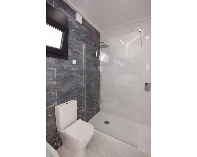 Image No.17-3 Bed Villa for sale