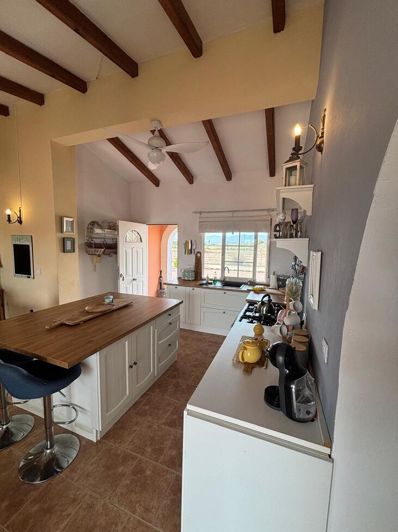 Image No.18-3 Bed Country House for sale