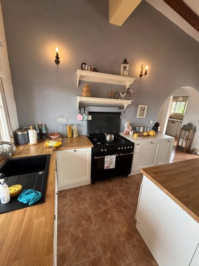 Image No.21-3 Bed Country House for sale