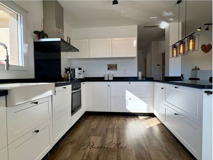 Image No.22-Villa de 4 chambres à vendre à Pinoso