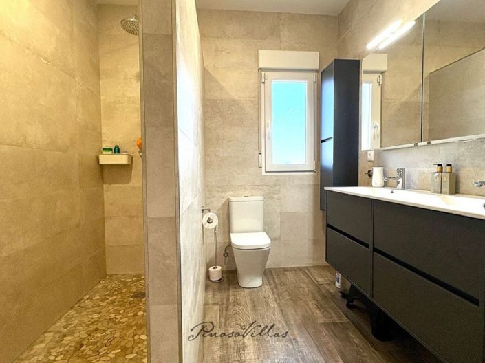 Image No.48-Villa de 4 chambres à vendre à Pinoso