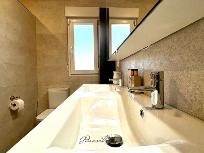 Image No.49-Villa de 4 chambres à vendre à Pinoso