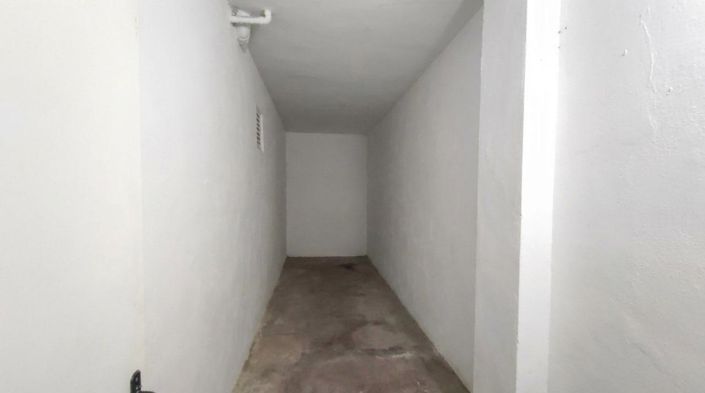 Image No.14-3 Bed Apartment for sale