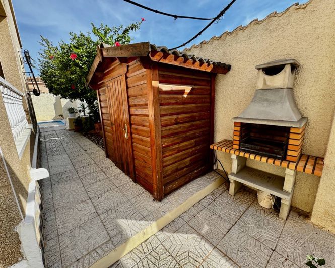 Image No.25-3 Bed Villa for sale