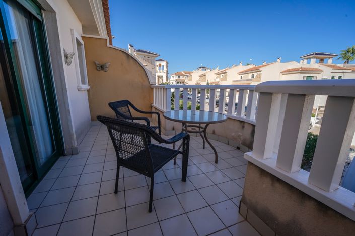 Image No.38-3 Bed Townhouse for sale