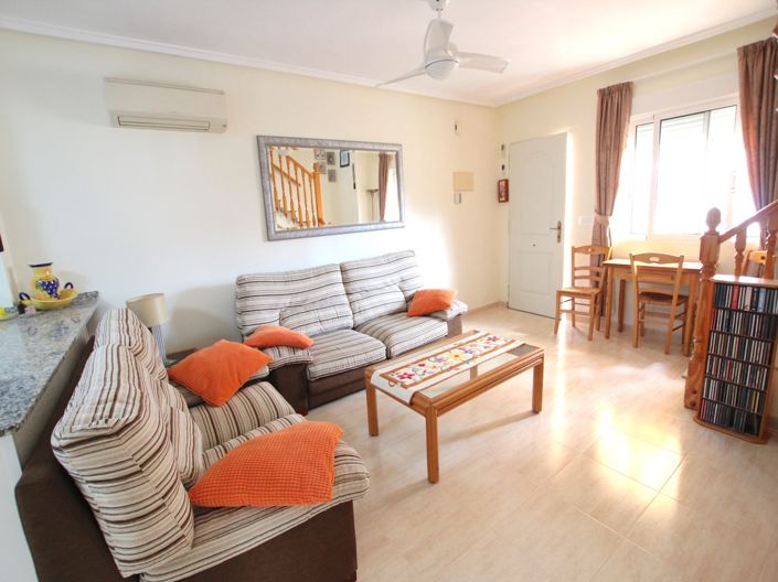 Image No.14-3 Bed Townhouse for sale