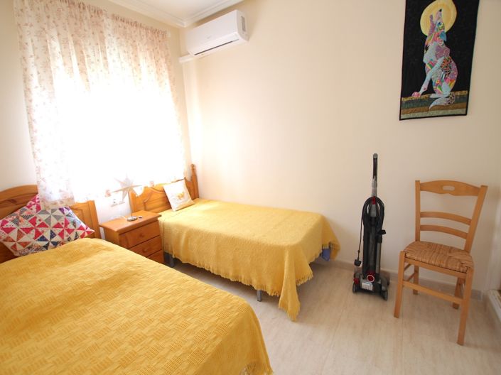 Image No.22-3 Bed Townhouse for sale