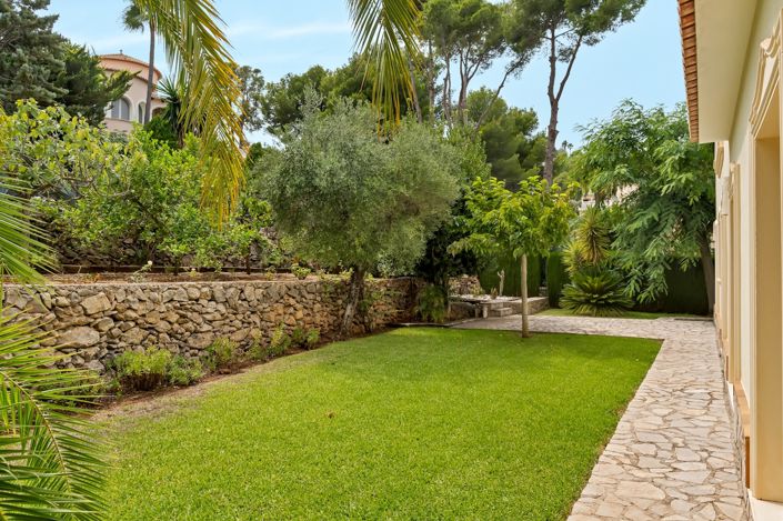 Image No.17-4 Bed Villa for sale