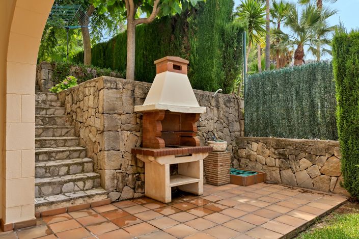 Image No.18-4 Bed Villa for sale