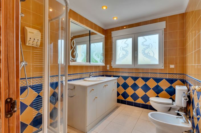 Image No.28-4 Bed Villa for sale