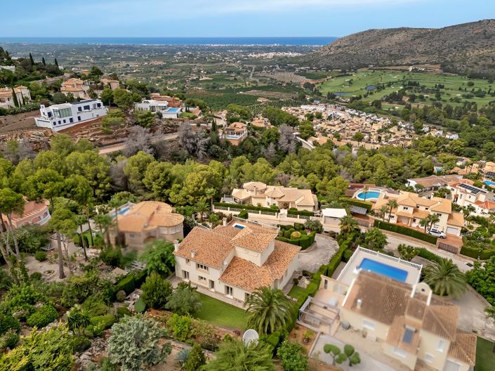 Image No.9-4 Bed Villa for sale