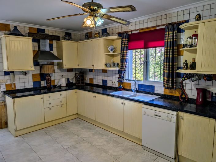 Image No.13-3 Bed Villa for sale