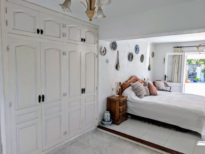 Image No.33-3 Bed Villa for sale