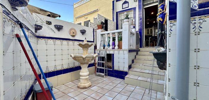 Image No.29-4 Bed Townhouse for sale