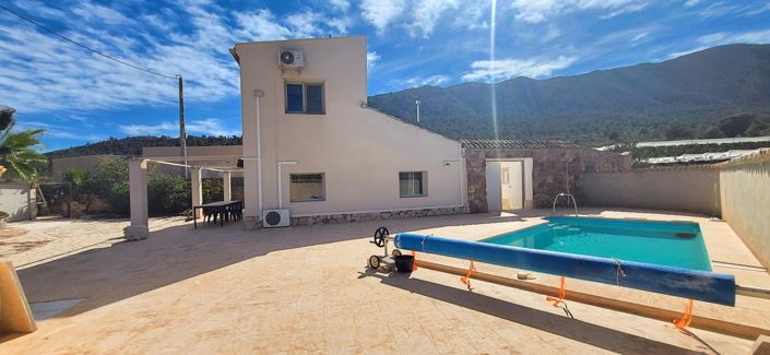 Image No.28-2 Bed Villa for sale