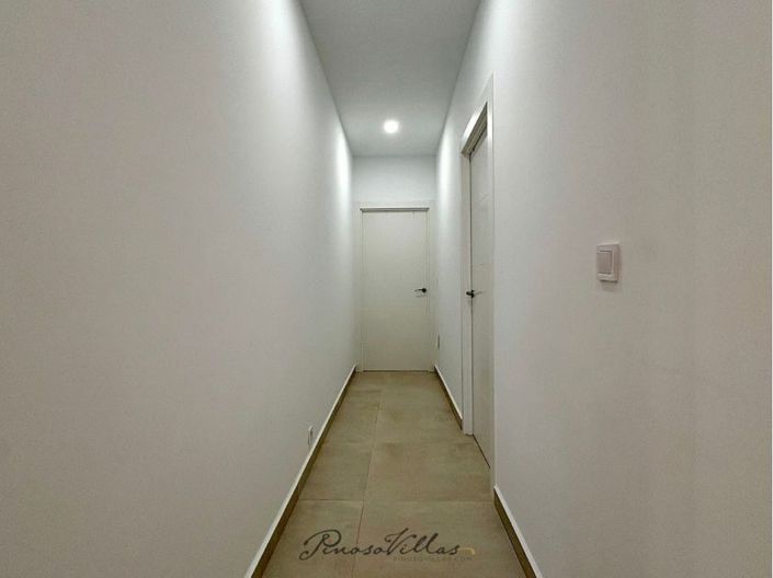 Image No.25-4 Bed Villa for sale