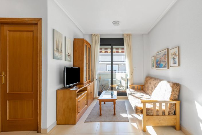 Image No.3-Appartement de 2 chambres à vendre à Torrevieja