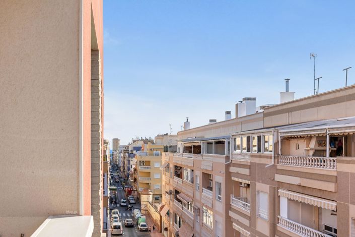 Image No.4-Appartement de 2 chambres à vendre à Torrevieja
