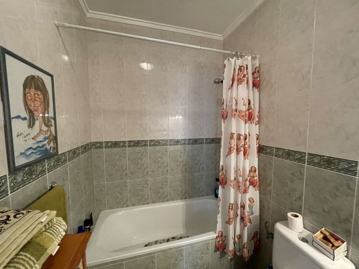 Image No.21-3 Bed Villa for sale