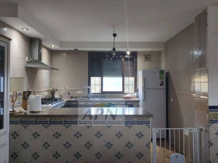 Image No.11-2 Bed Country House for sale