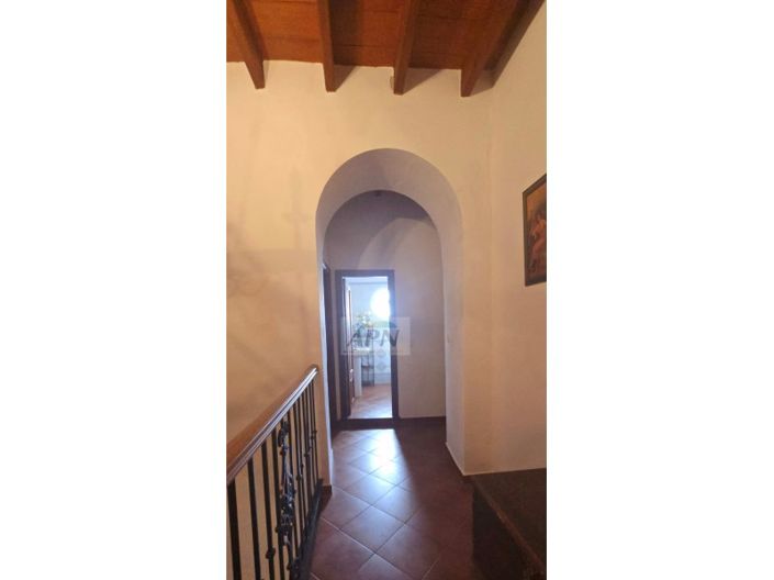 Image No.18-3 Bed Country House for sale