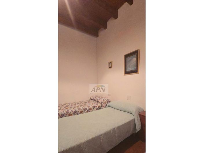 Image No.20-3 Bed Country House for sale