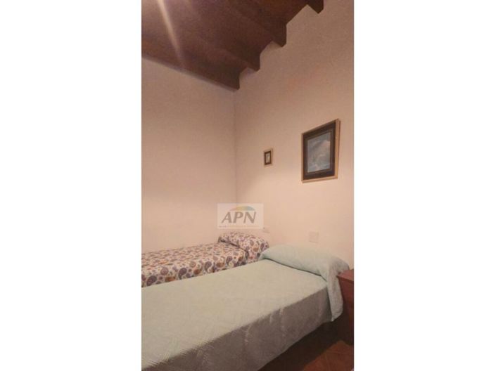 Image No.20-3 Bed Country House for sale