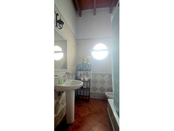 Image No.24-3 Bed Country House for sale