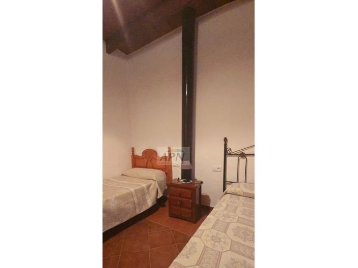 Image No.25-3 Bed Country House for sale