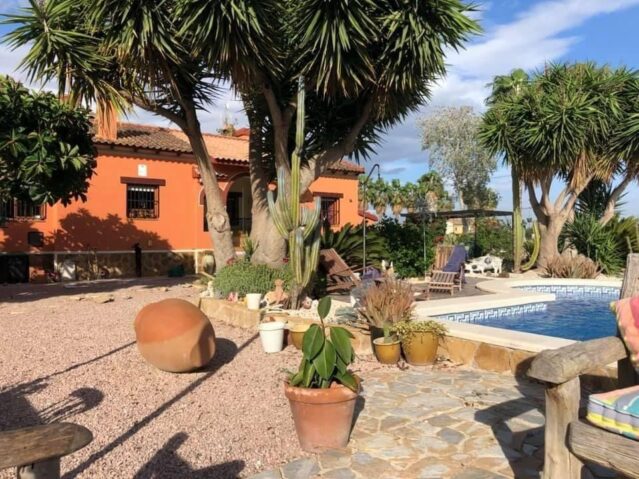 Image No.3-4 Bed Villa for sale