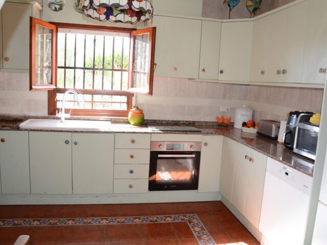 Image No.8-4 Bed Villa for sale