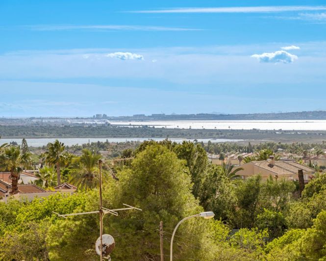 Image No.20-4 Bed Villa for sale