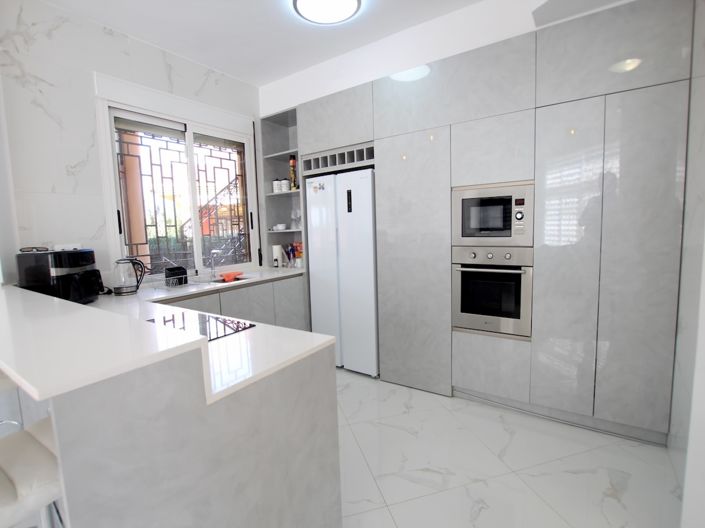 Image No.17-6 Bed Villa for sale